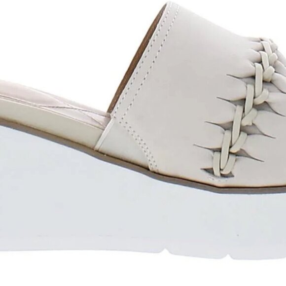 NWT NYDJ Rory Nubuck Peep-Tow Wedge Sandals Size 8.5 M - Picture 2 of 5